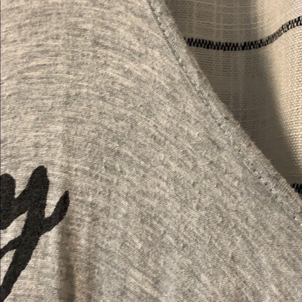 Graphic Tank - Picture 5 of 5